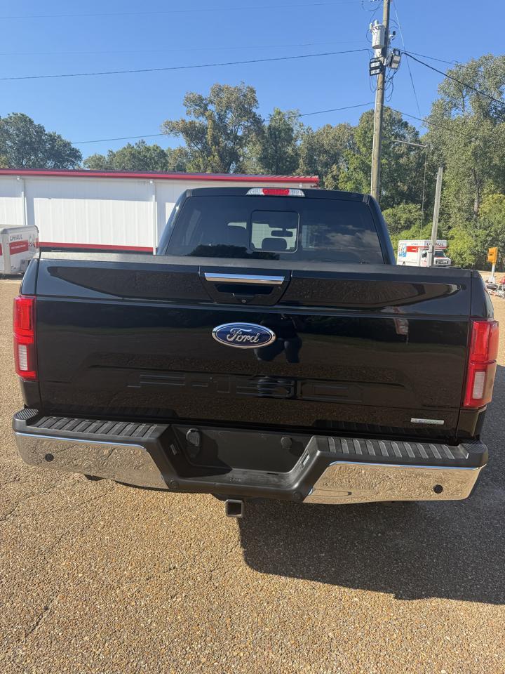 Ford F-150 SuperCrew 139" Lariat 4WD 2018