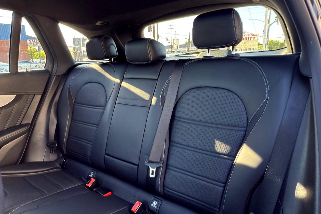 Mercedes-Benz GLC-Class AMG GLC63 2021 Mercedes-Benz GLC-Class AMG GLC63 2021