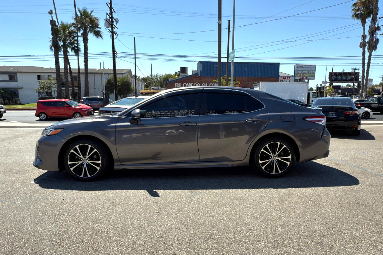 Toyota Camry SE 2020 Toyota Camry SE 2020