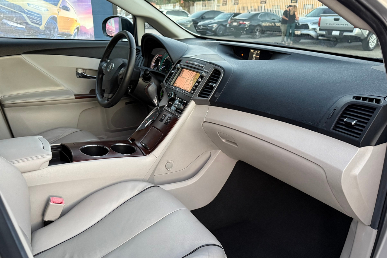 Toyota Venza LE V6 FWD 2012 Toyota Venza LE V6 FWD 2012