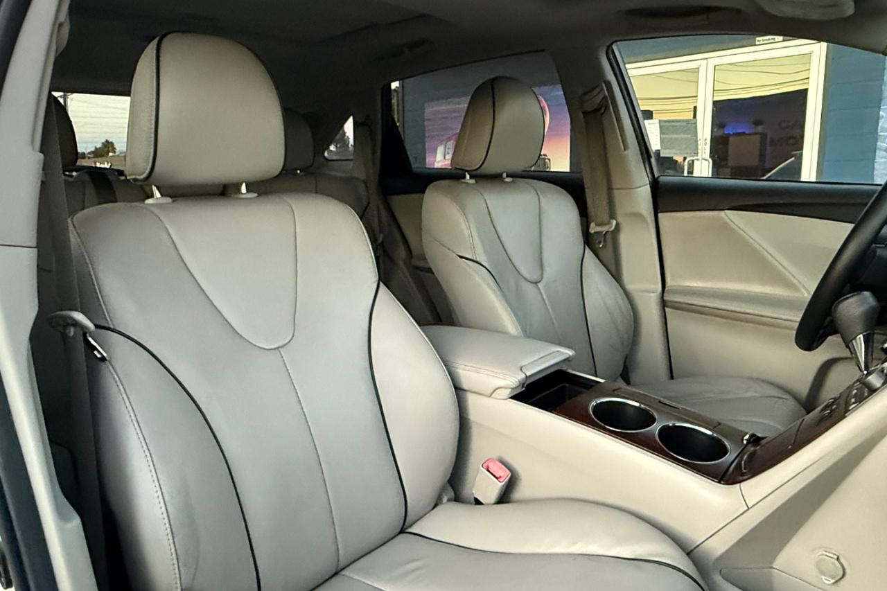 Toyota Venza LE V6 FWD 2012 Toyota Venza LE V6 FWD 2012