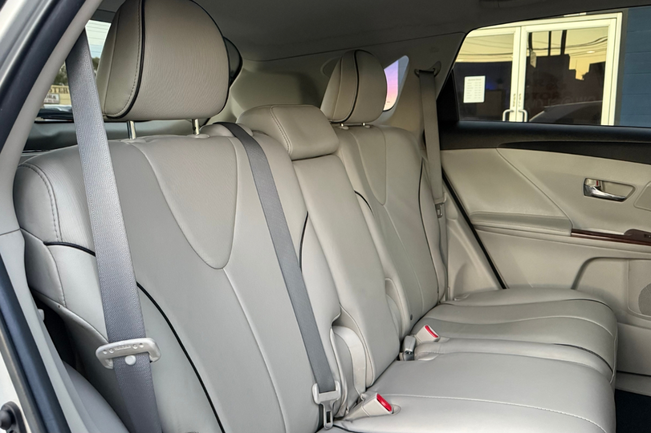Toyota Venza LE V6 FWD 2012 Toyota Venza LE V6 FWD 2012