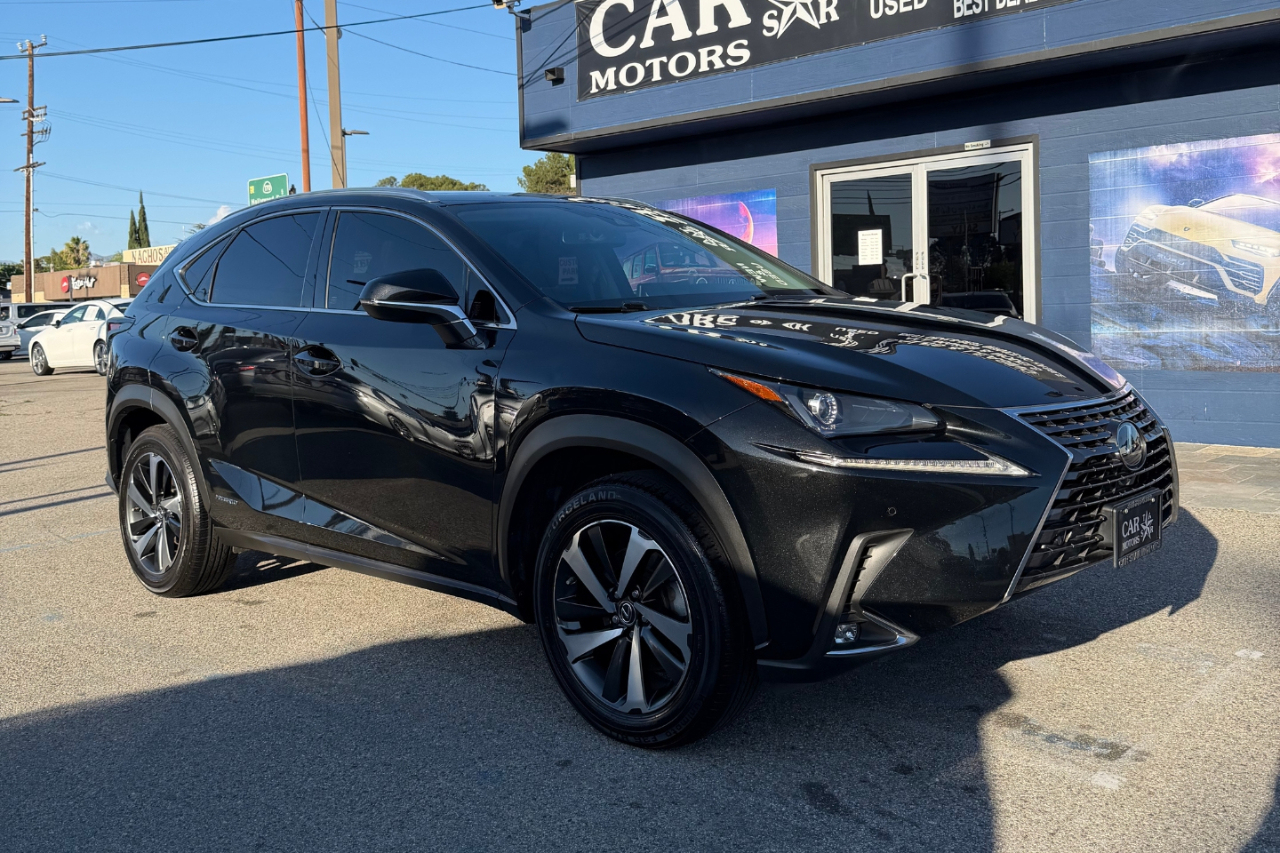 2021 Lexus NX 300h Premium photo 2