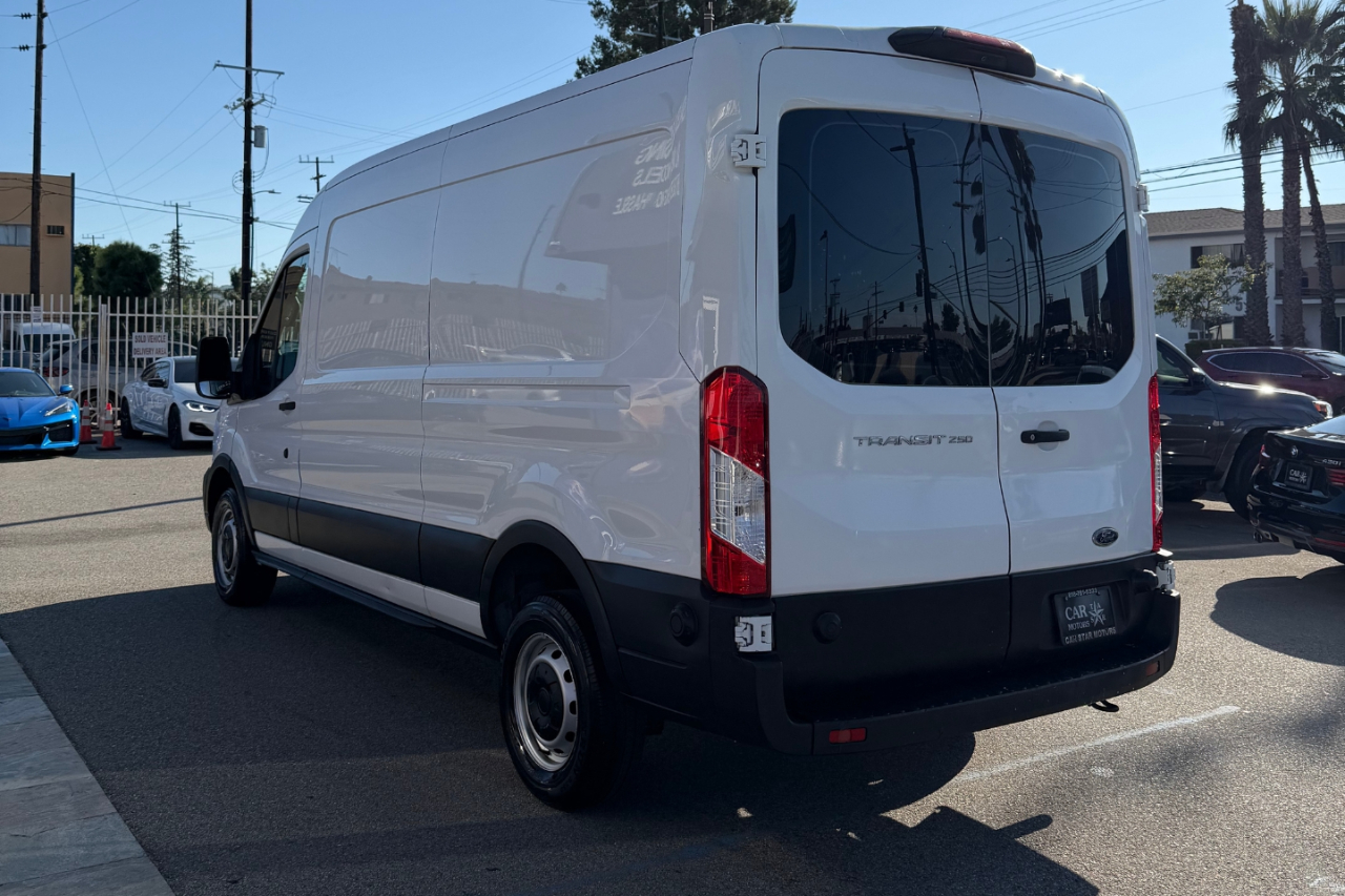 2020 Ford Transit Van photo 6