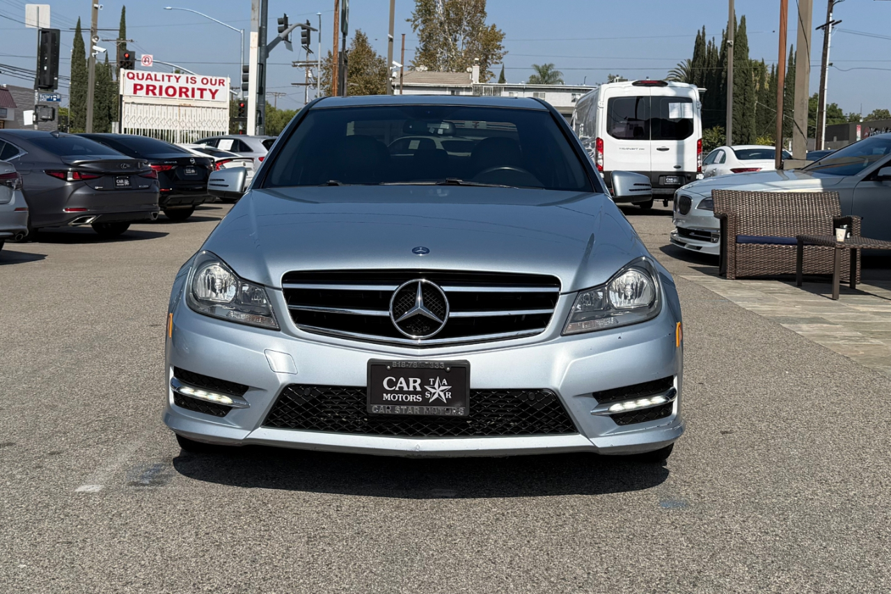 Mercedes-Benz C-Class C250 Luxury Sedan 2014 Mercedes-Benz C-Class C250 Luxury Sedan 2014