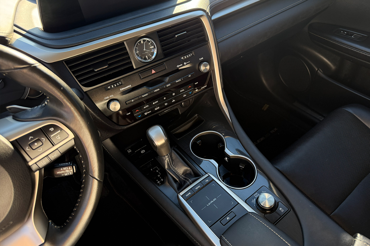 Lexus RX 350 FWD 2020