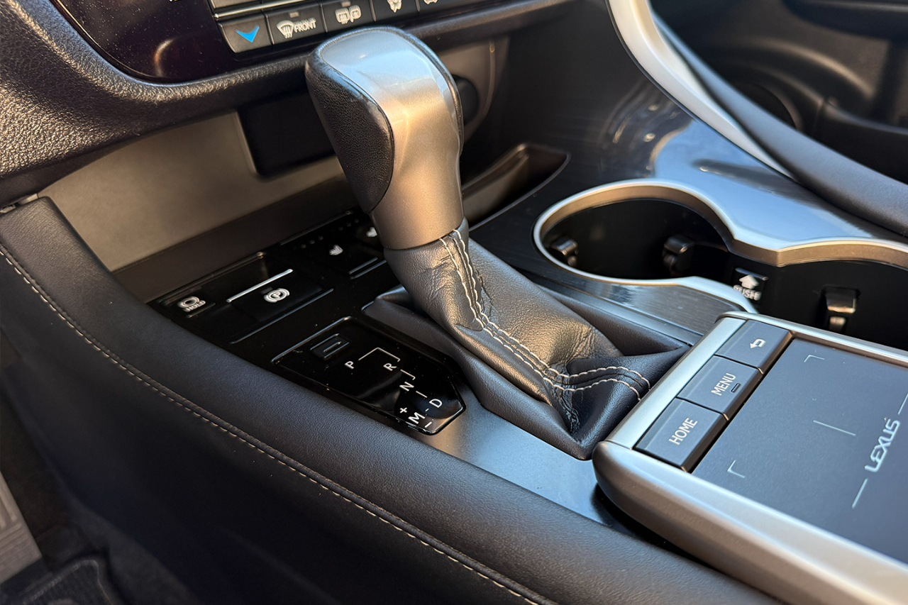 Lexus RX 350 FWD 2020