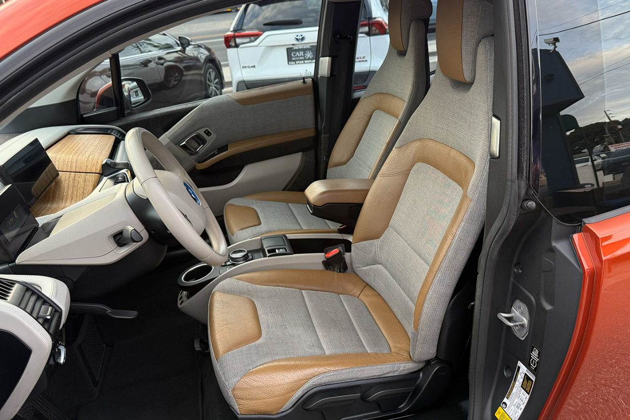 BMW i3 Base w/Range Extender 2014