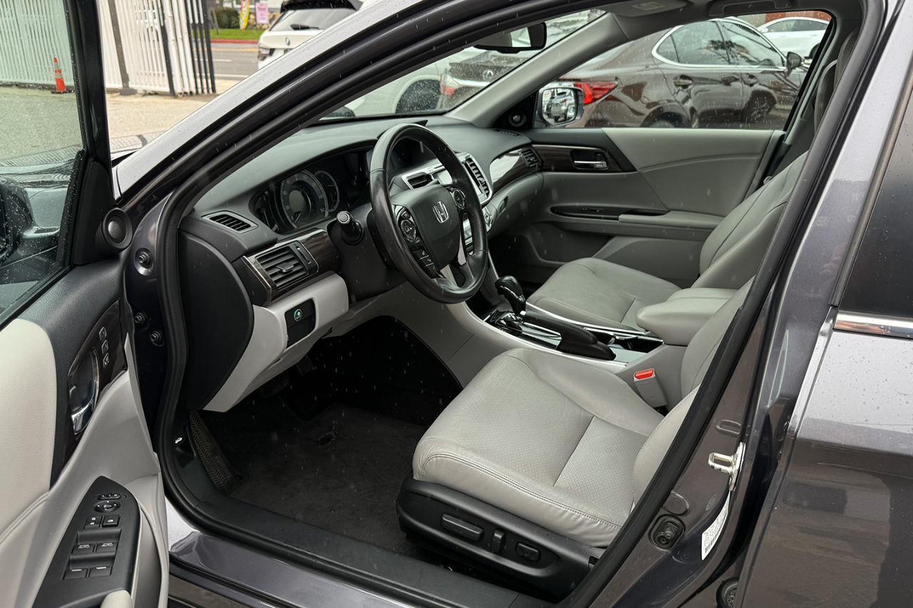 Honda Accord EX-L Sedan CVT 2016