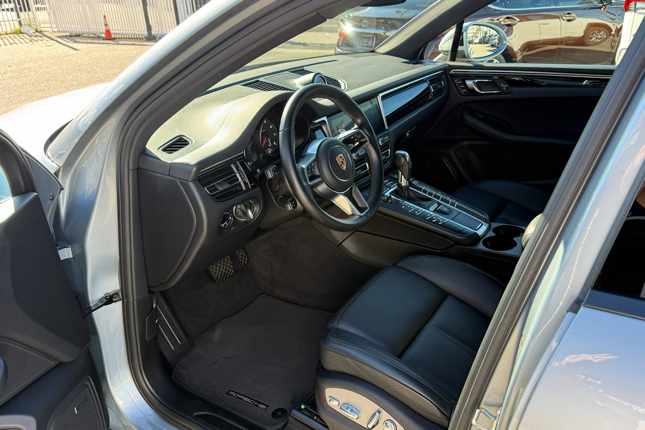 Porsche Macan Base 2020