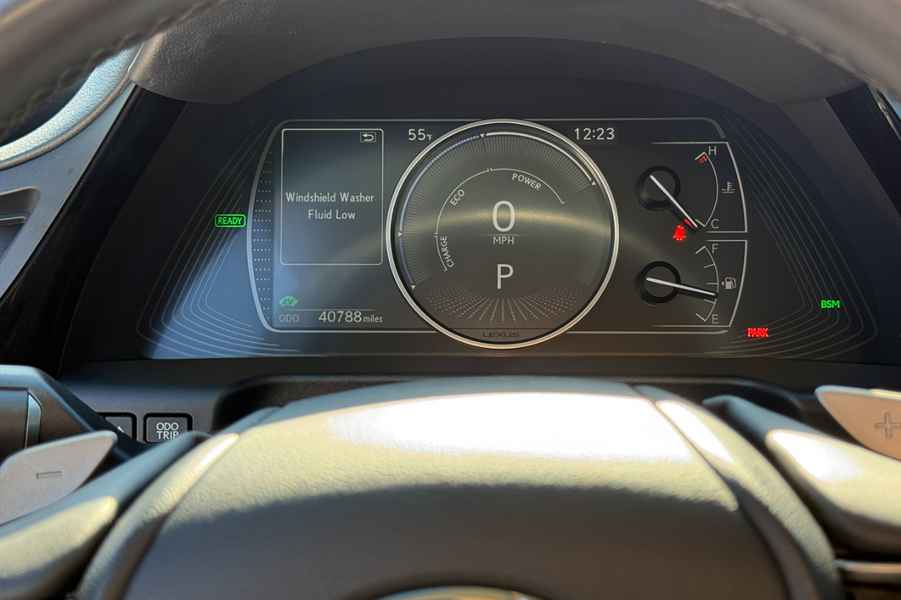 Lexus ES 300h Premium 2023