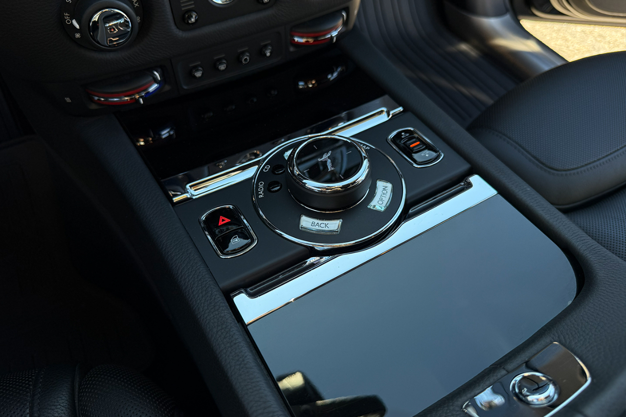 Rolls-Royce Ghost Series II Sedan 2016