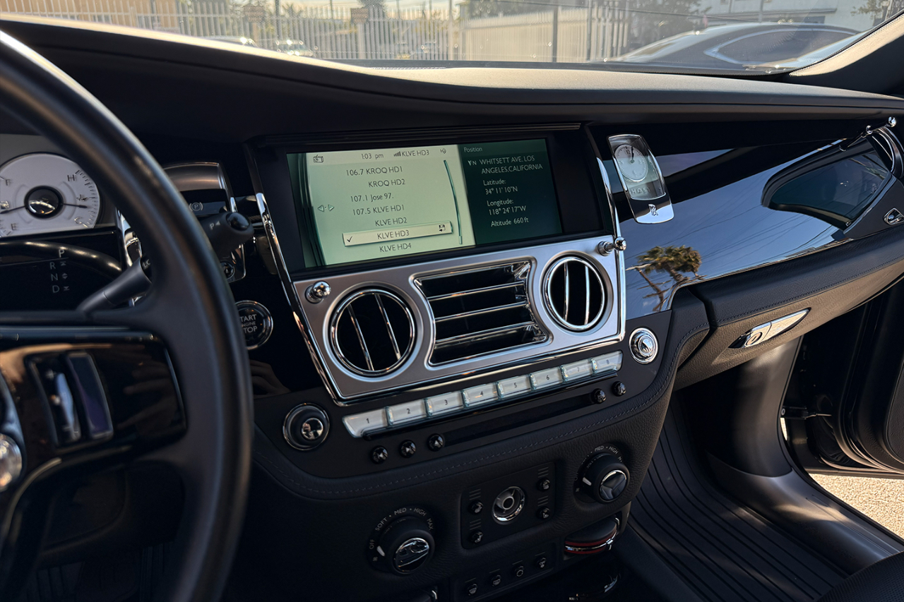 Rolls-Royce Ghost Series II Sedan 2016