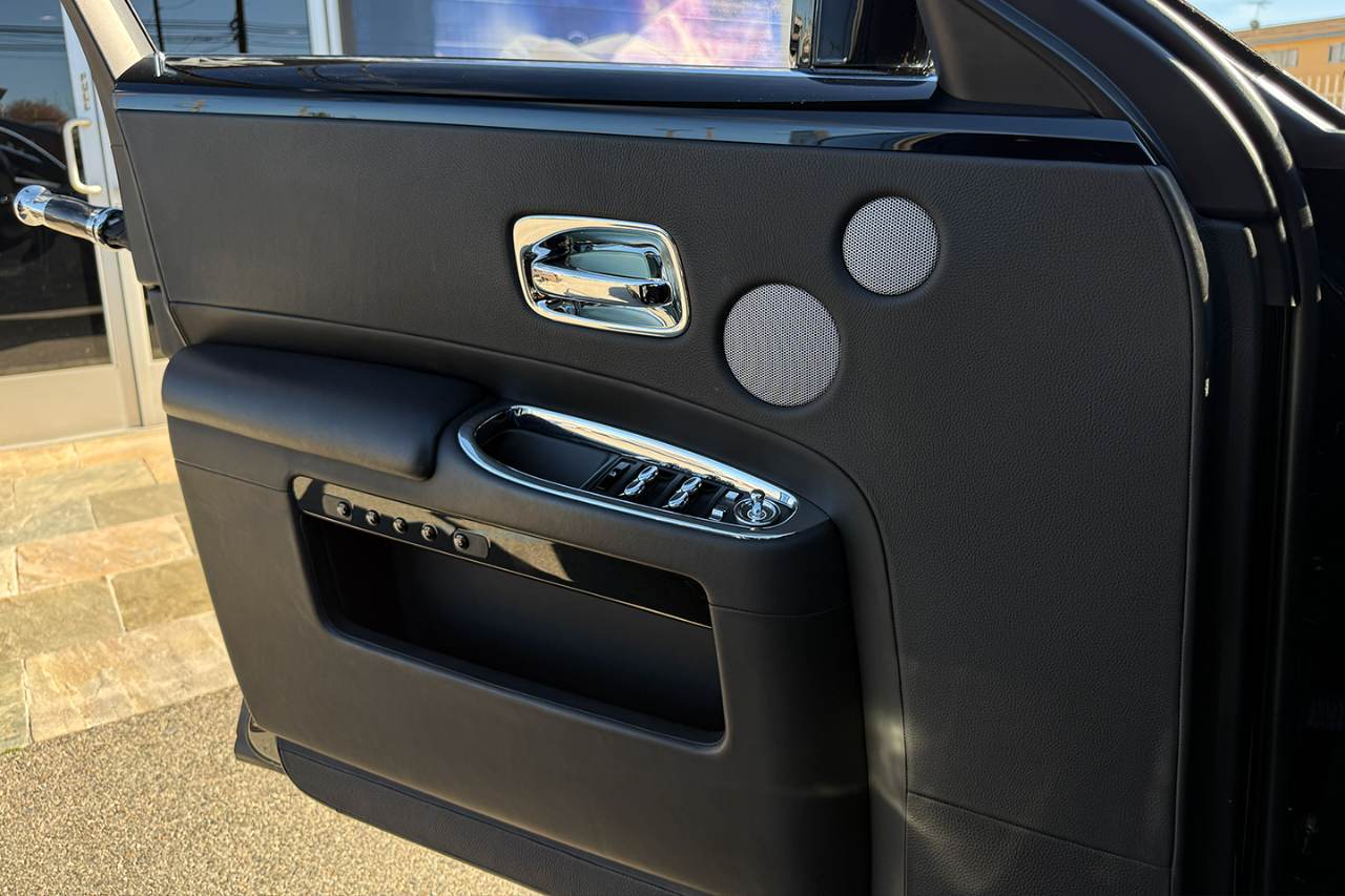 Rolls-Royce Ghost Series II Sedan 2016