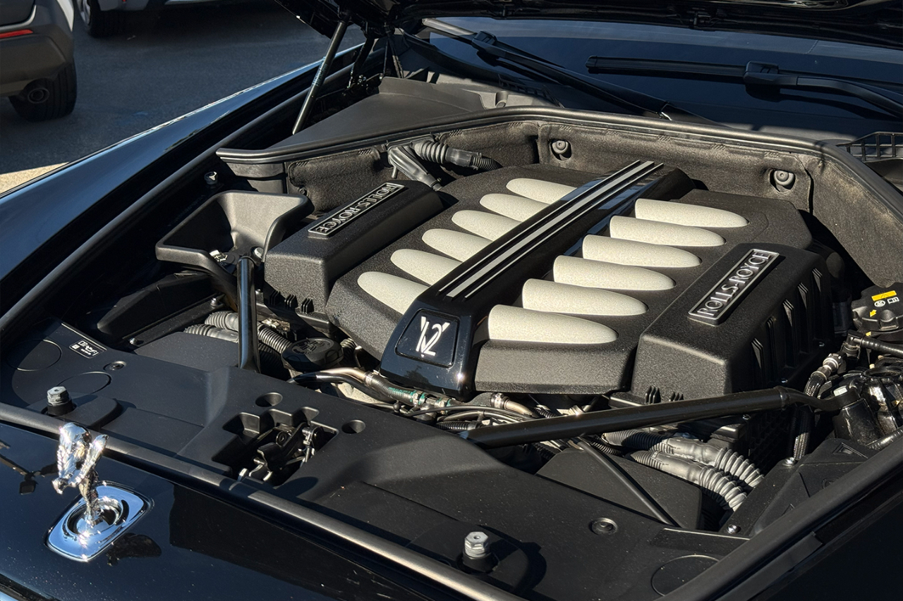 Rolls-Royce Ghost Series II Sedan 2016