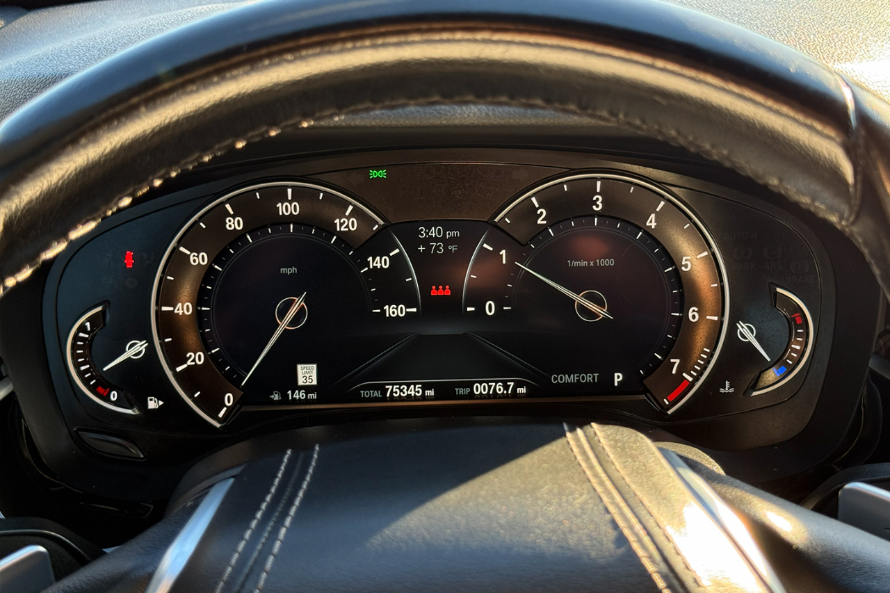 BMW 5-Series 530i 2019