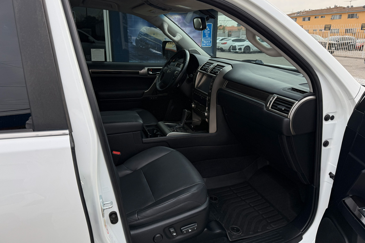 Lexus GX 460 Sport Utility 2014