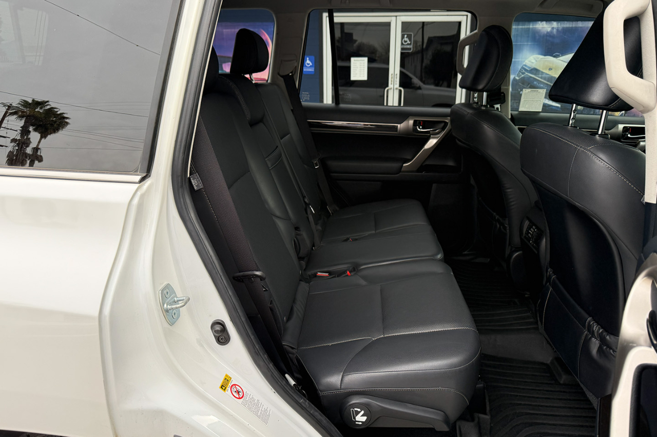 Lexus GX 460 Sport Utility 2014