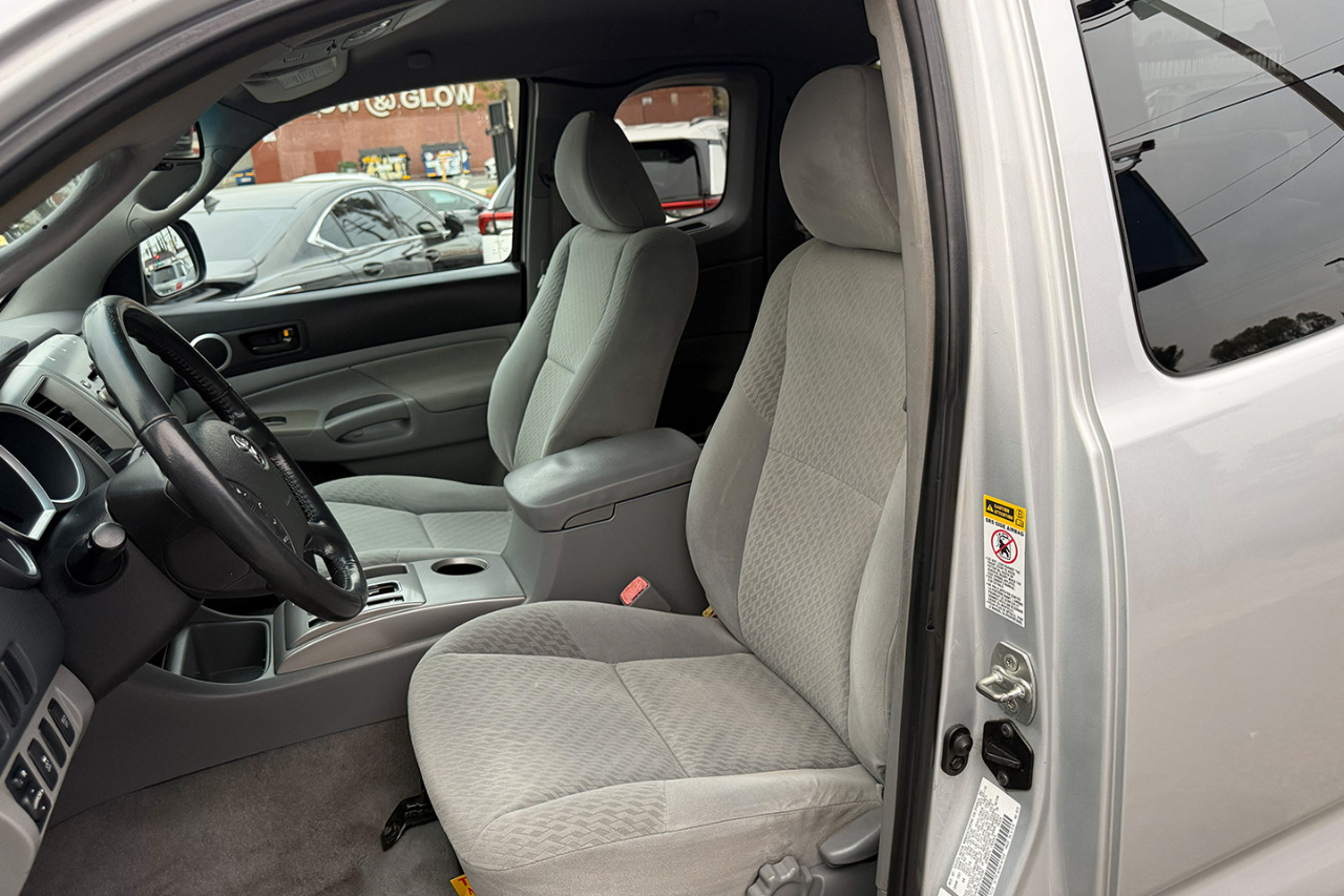 Toyota TACOMA PRE  2010