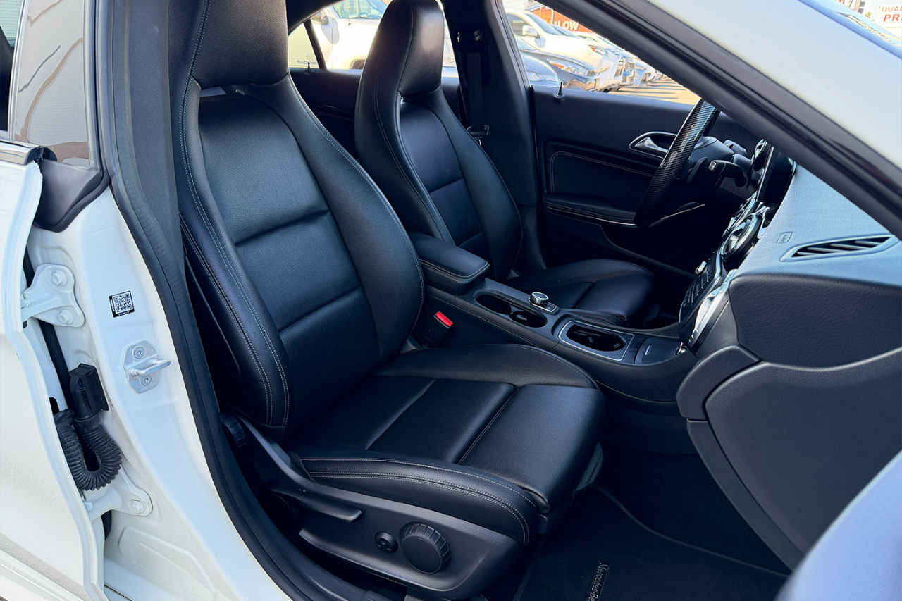 Mercedes-Benz CLA-Class CLA250 2016