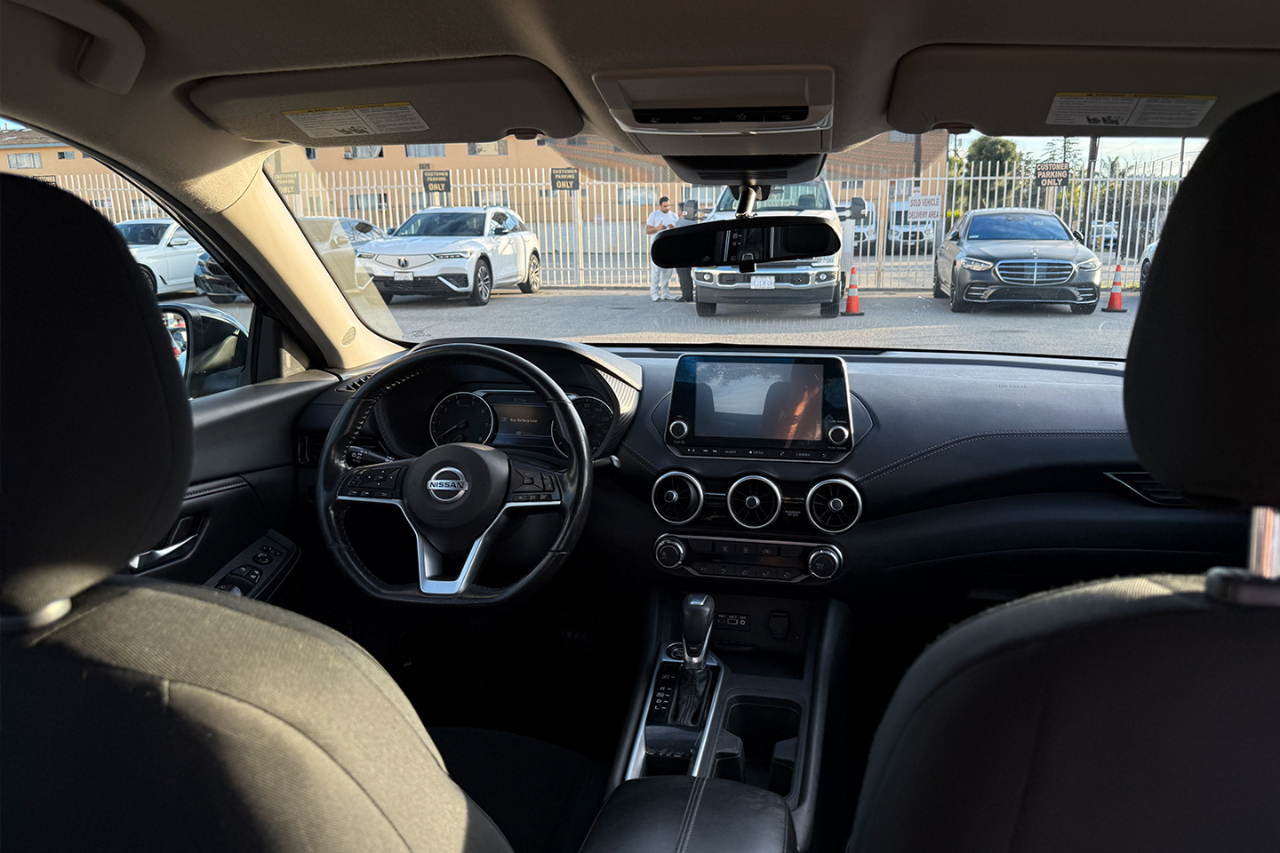 Nissan Sentra SV 2022