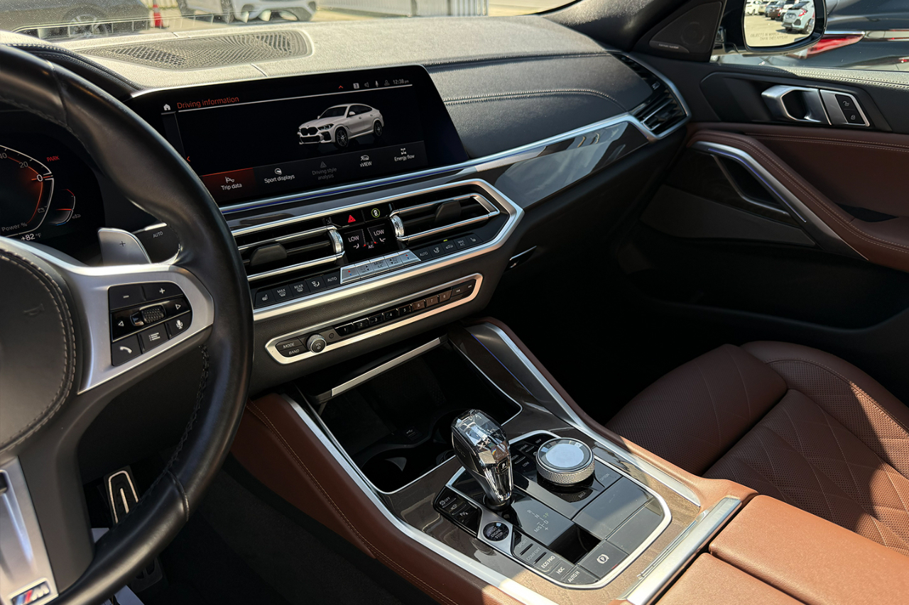 BMW X6 xDrive40i 2023