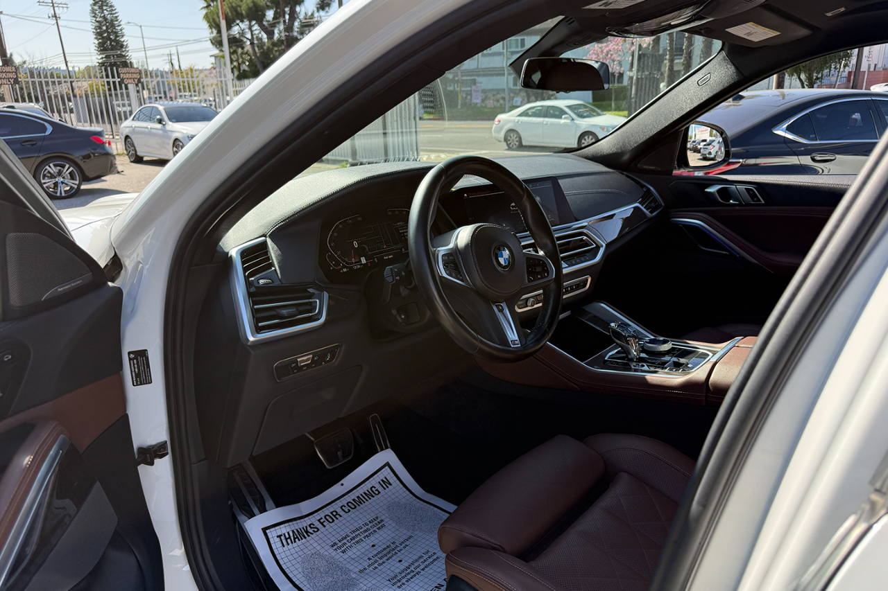 BMW X6 xDrive40i 2023