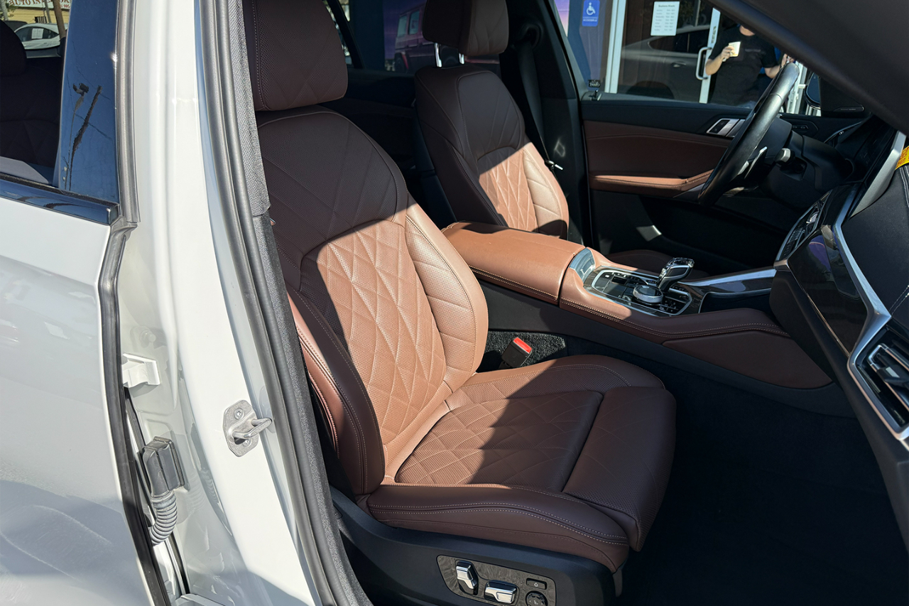 BMW X6 xDrive40i 2023