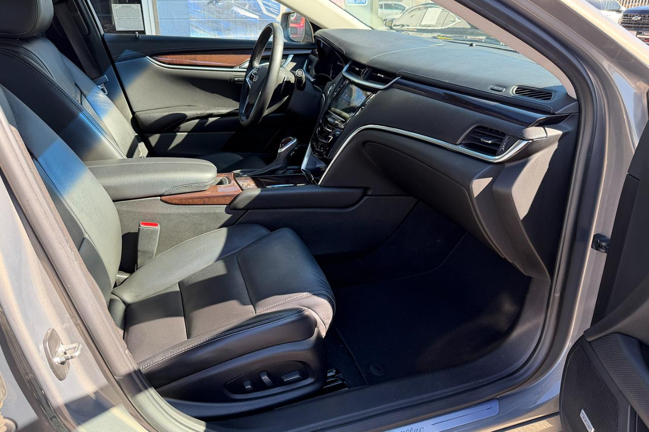 Cadillac XTS Luxury FWD 2017