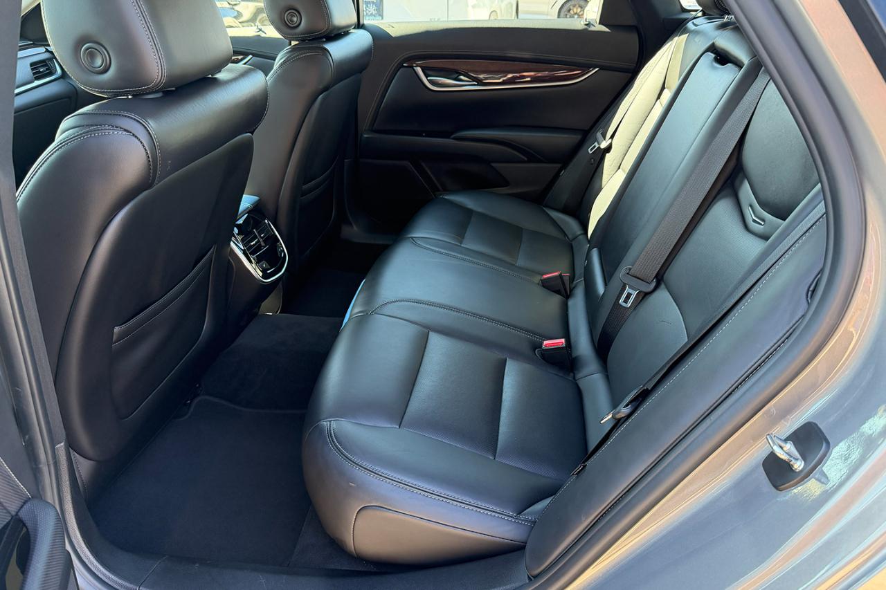 Cadillac XTS Luxury FWD 2017