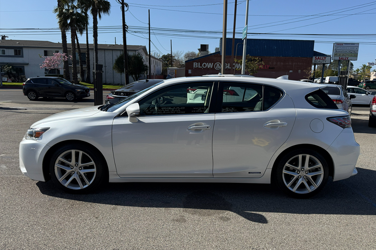 Lexus CT 200h Base 2016