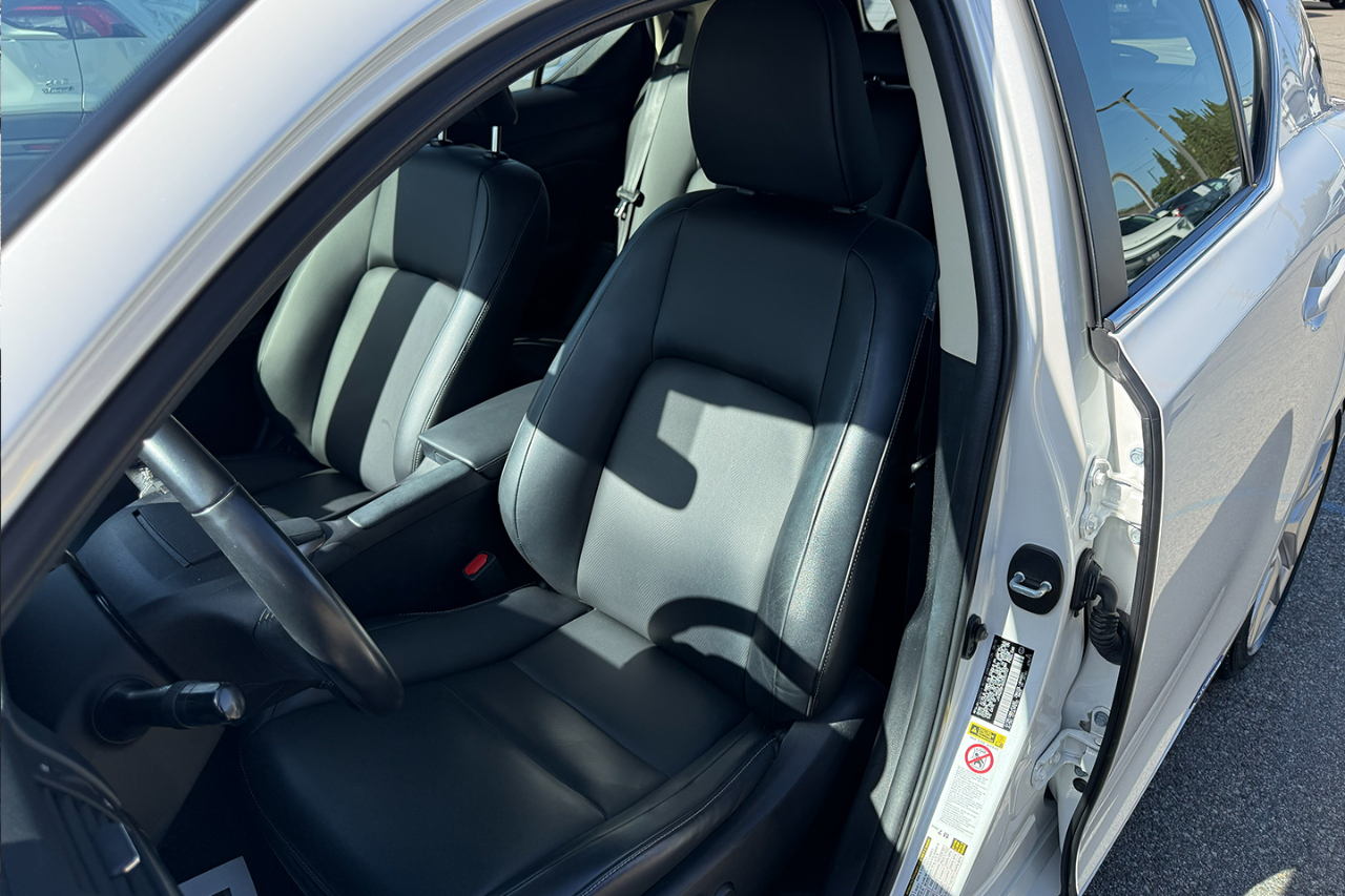 Lexus CT 200h Base 2016