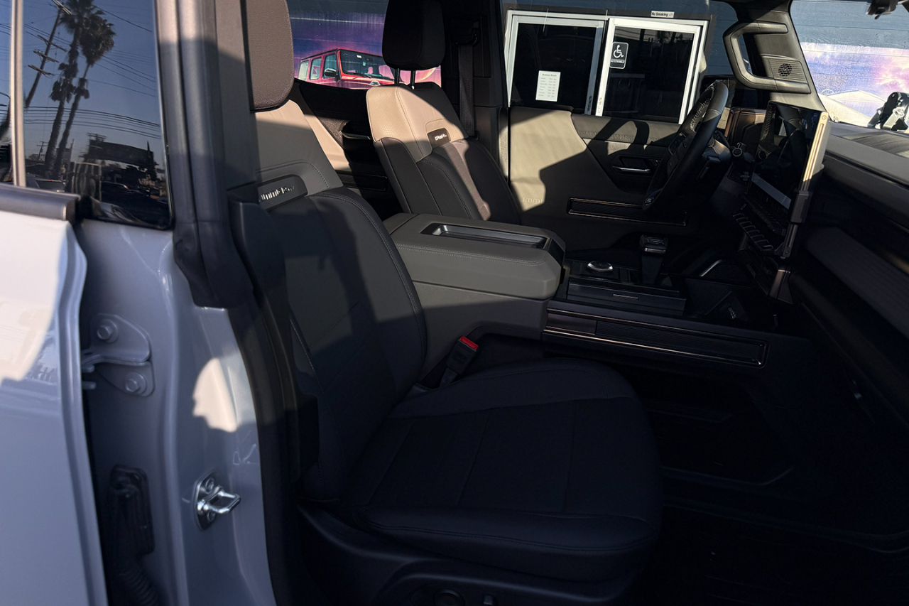 GMC HUMMER EV Pickup e4WD Crew Cab 3X 2025