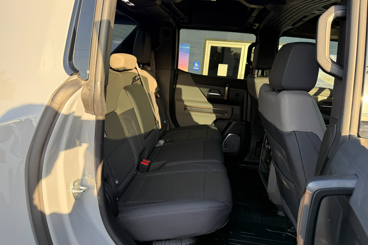 GMC HUMMER EV Pickup e4WD Crew Cab 3X 2025