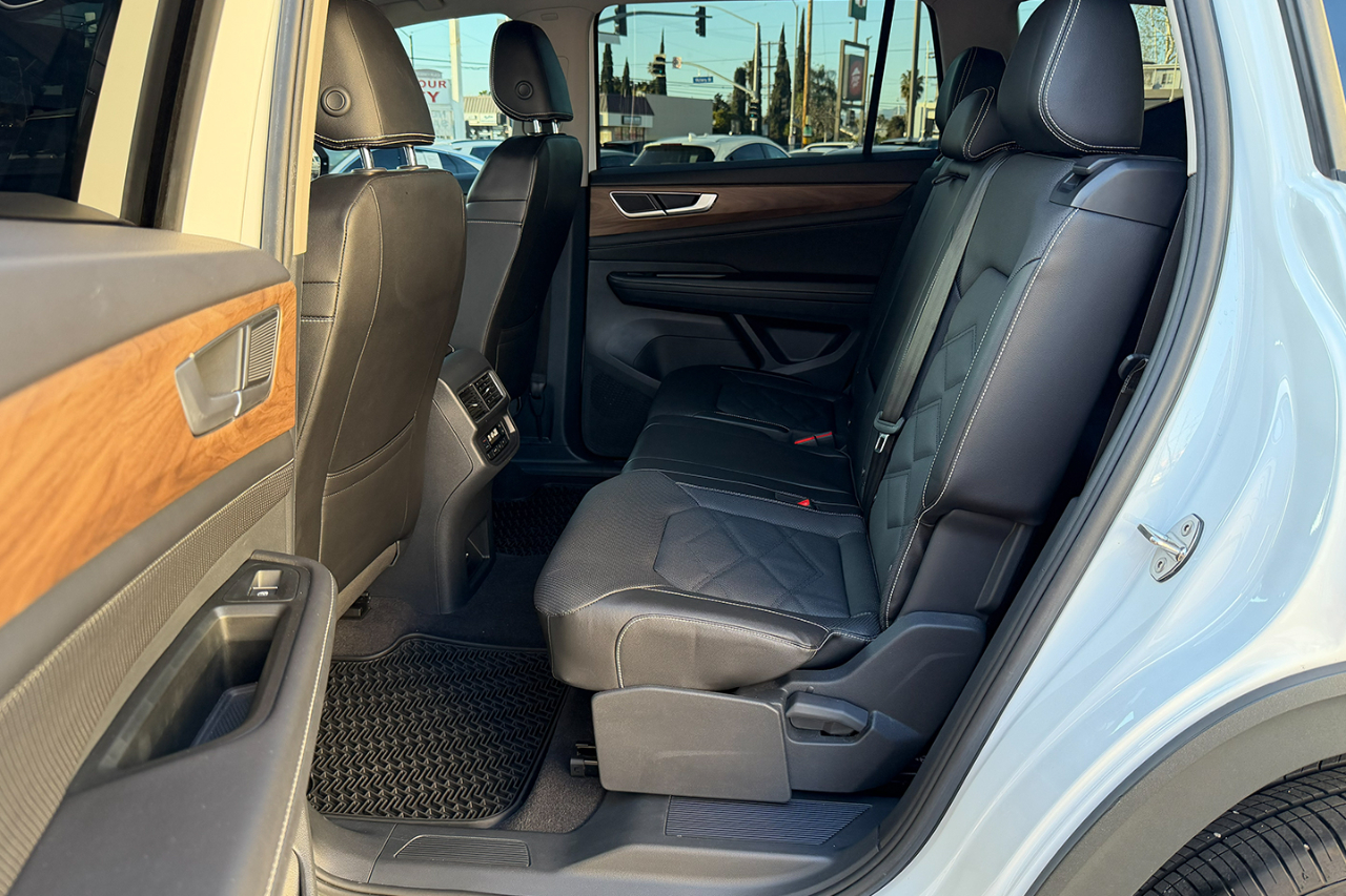 Volkswagen Atlas SE 2024