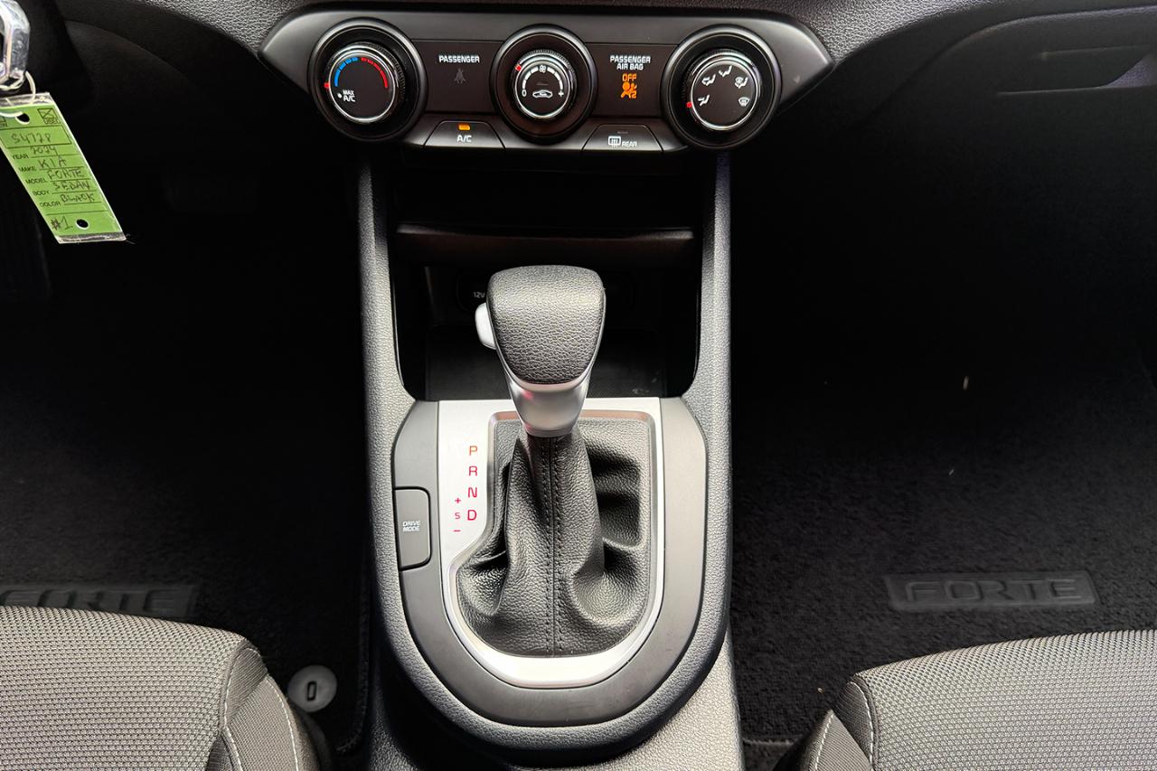 Kia Forte LXS 2024