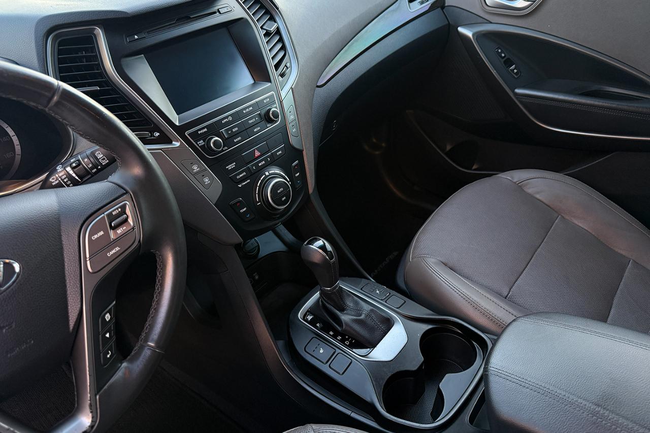 Hyundai Santa Fe  2017