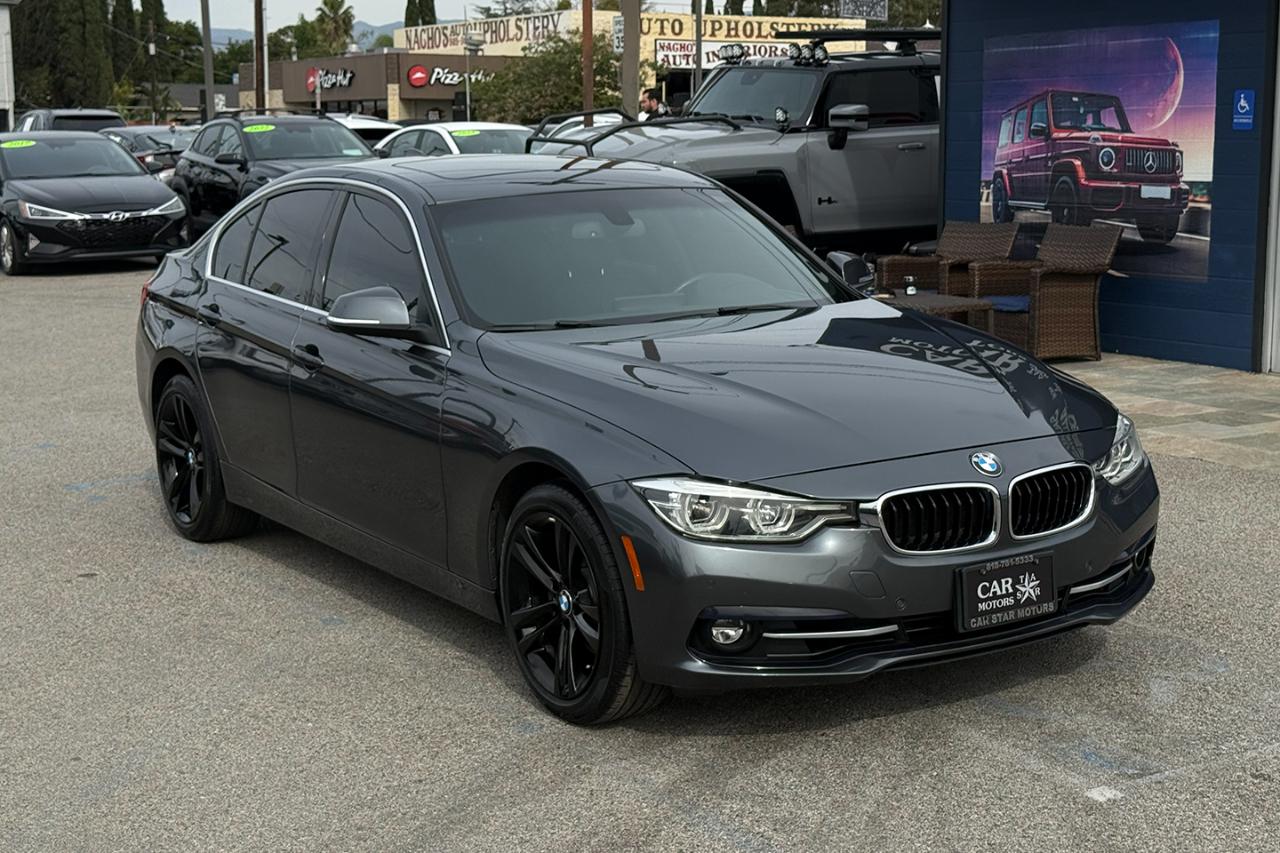 BMW 3-Series 330i xDrive SULEV Sedan 2017