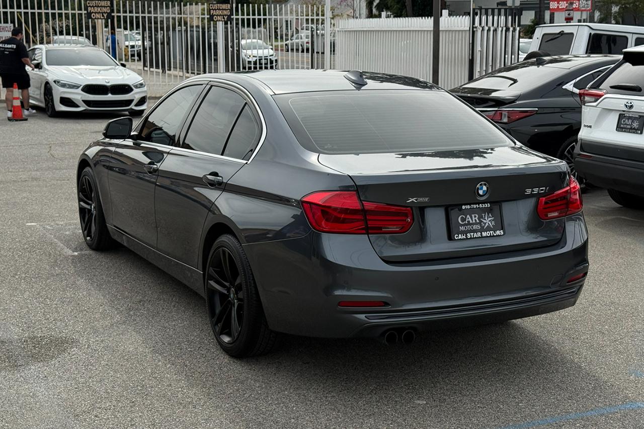 BMW 3-Series 330i xDrive SULEV Sedan 2017