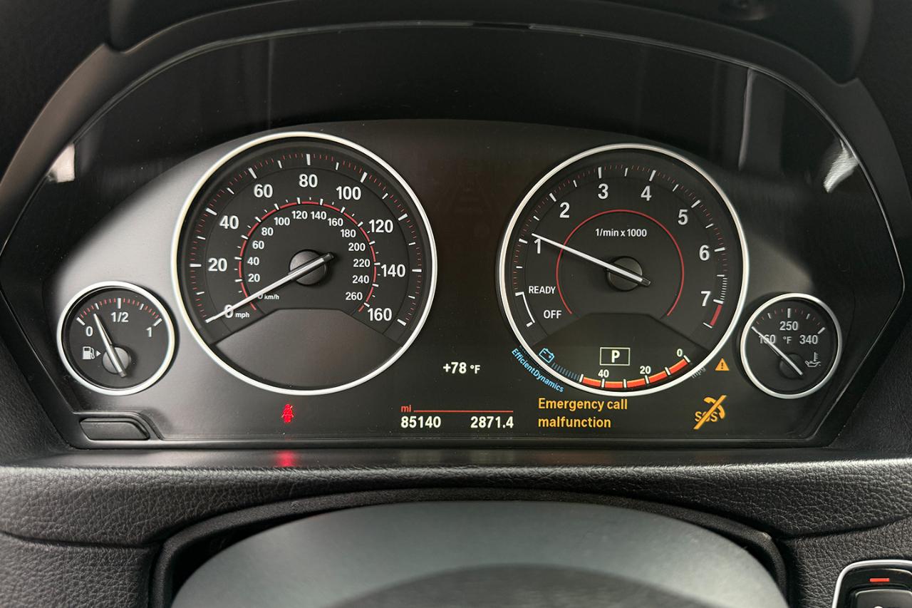 BMW 3-Series 330i xDrive SULEV Sedan 2017