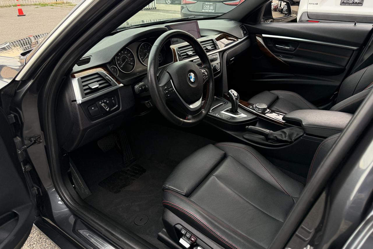 BMW 3-Series 330i xDrive SULEV Sedan 2017