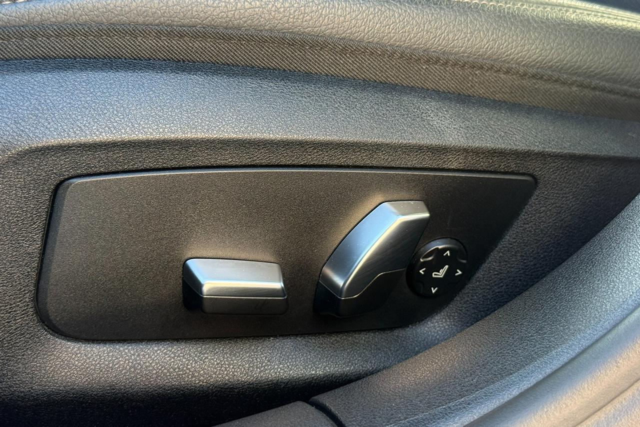 BMW 7-Series 740i 2019