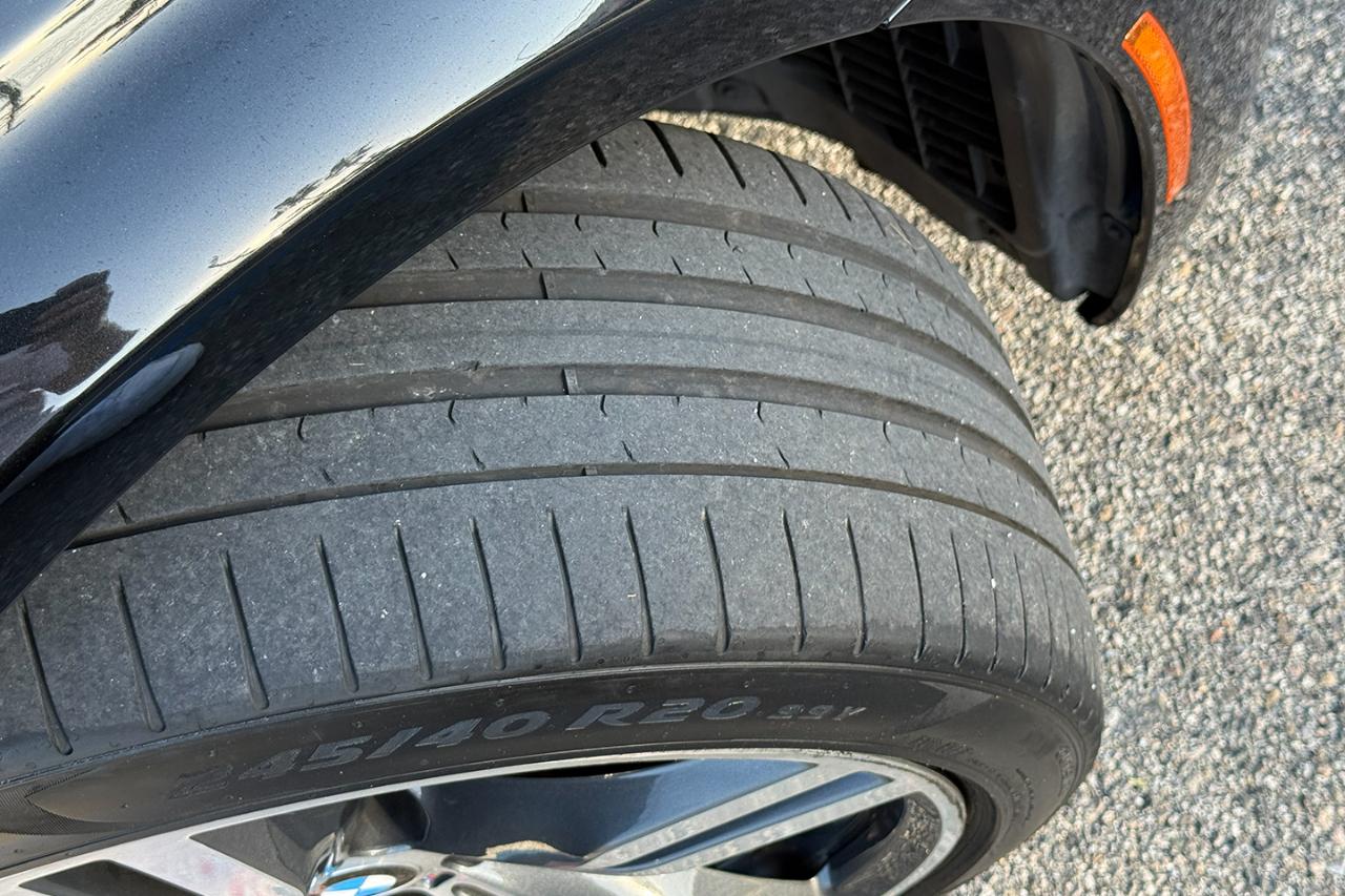 BMW 7-Series 740i 2019