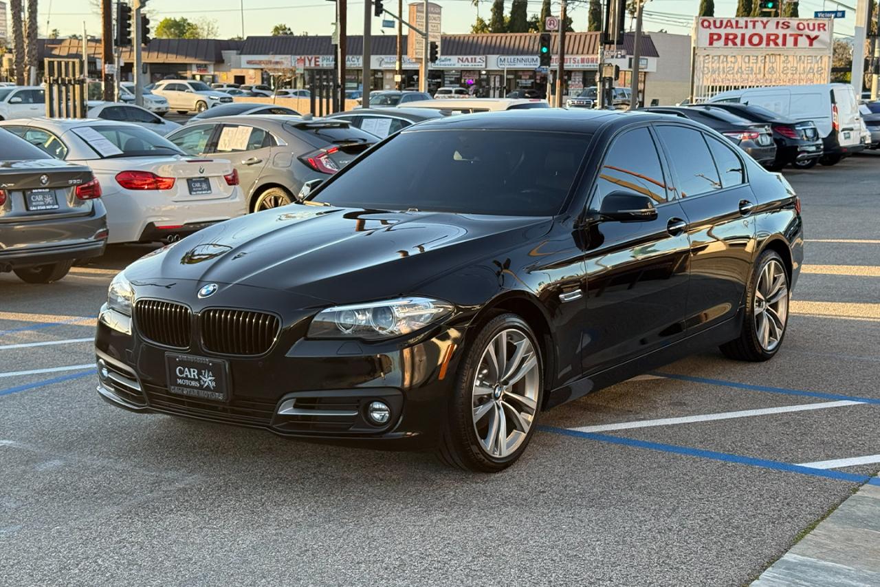 BMW 5-Series 528i 2016