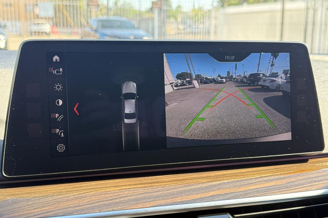 BMW 5-Series 530i 2018
