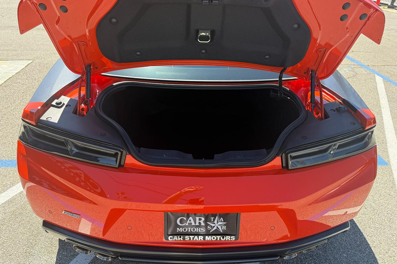 Chevrolet Camaro 2LT Coupe 8A 2018