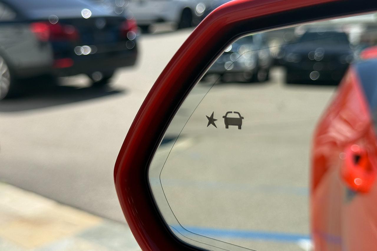 Chevrolet Camaro 2LT Coupe 8A 2018