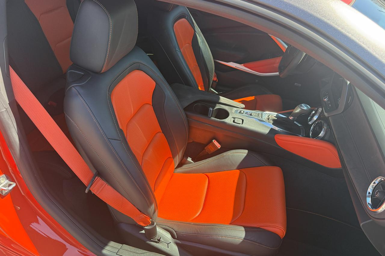 Chevrolet Camaro 2LT Coupe 8A 2018