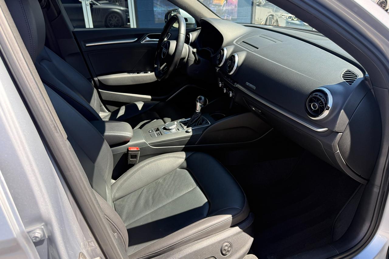 Audi A3 2.0T Prestige Sedan quattro S tronic 2017