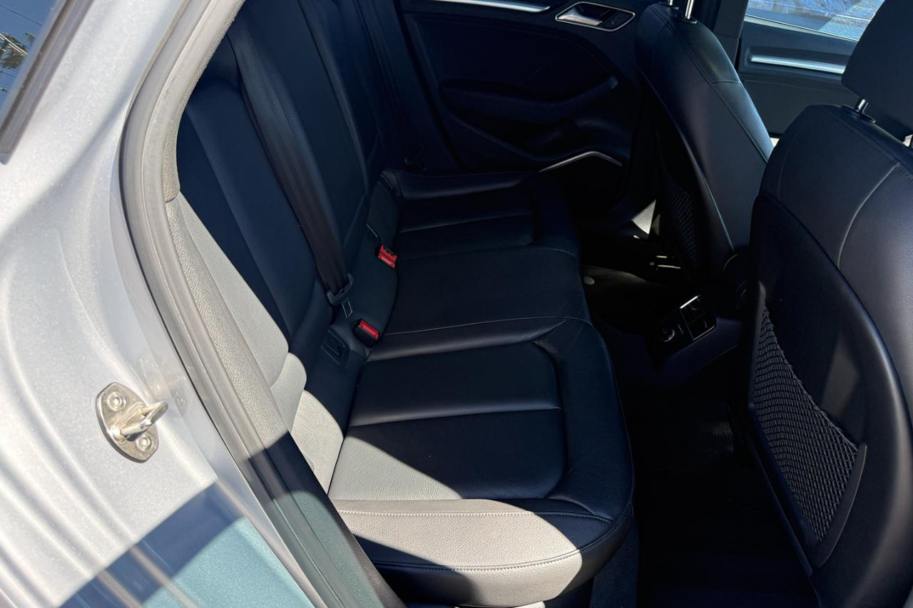 Audi A3 2.0T Prestige Sedan quattro S tronic 2017